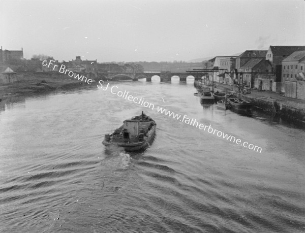 ON THE RIVER AT CARRICK